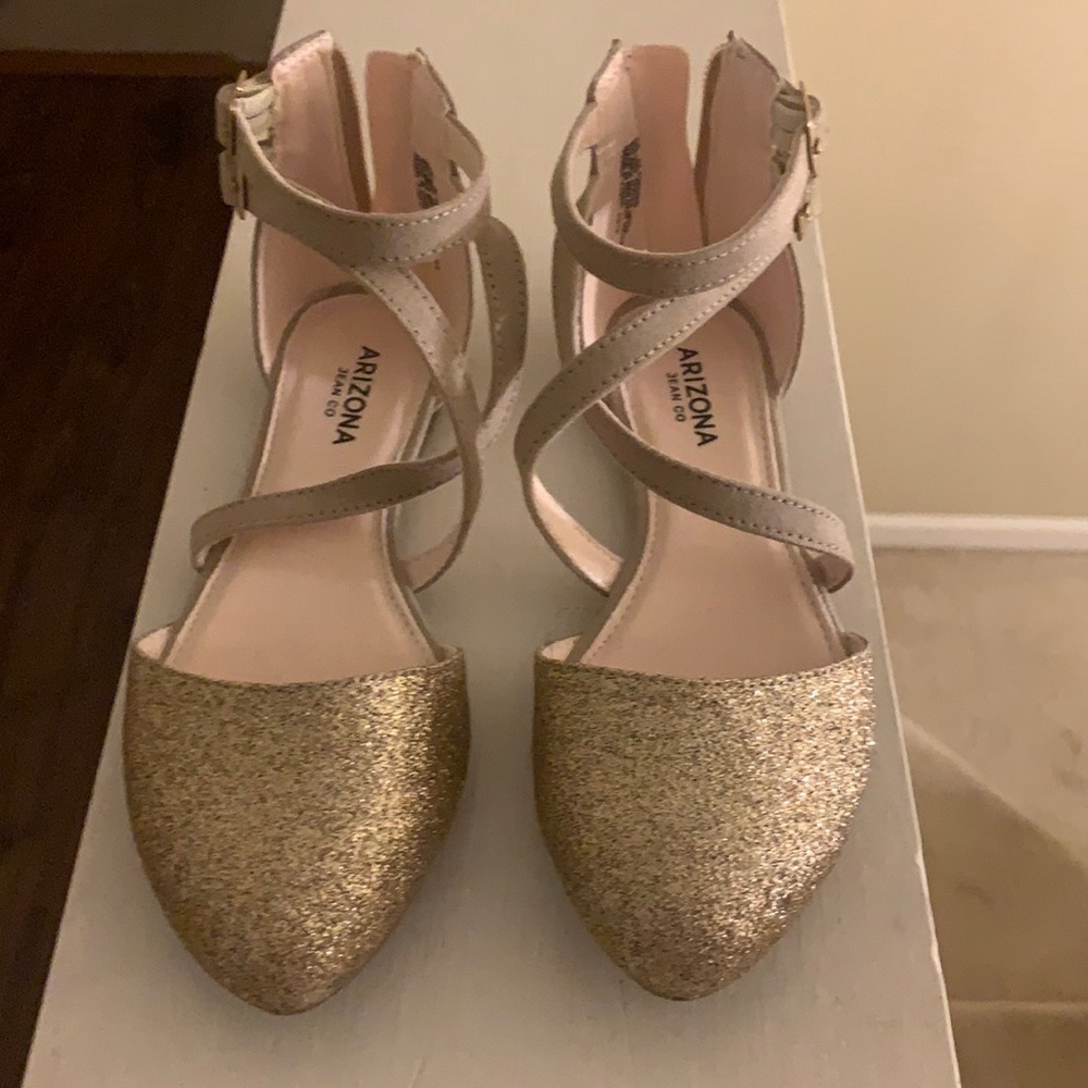 Girls Sz 1 dress shoes